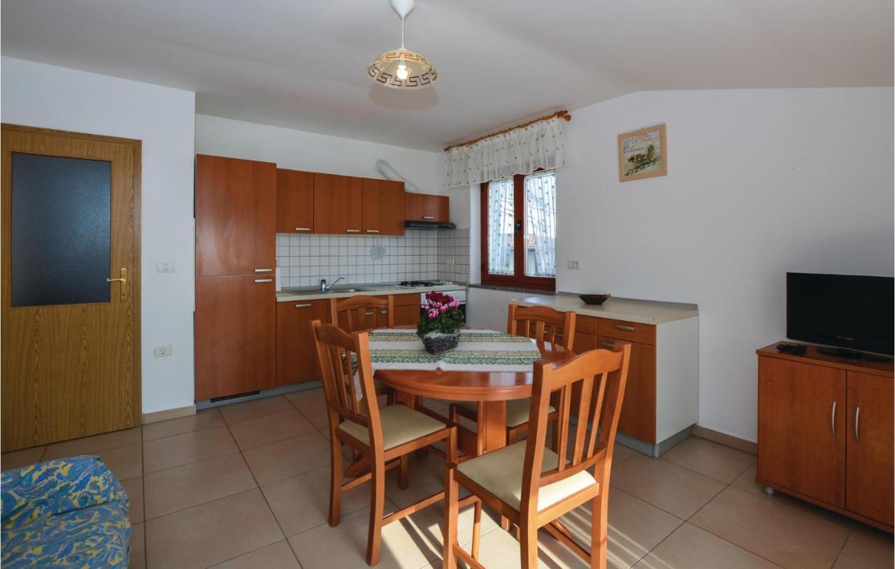 2 Bedroom Amazing Apartment In Portorož Eksteriør bilde